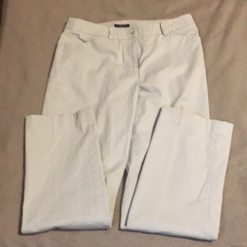 JONES NEW YORK CREAM or VERY LIGHT TAN PANTS SIZE 8